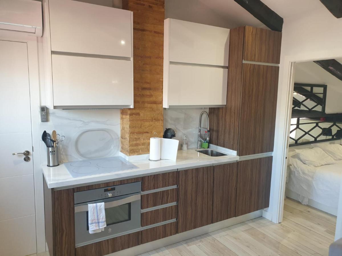Atico Con Terraza Y Jacuzzi En El Centro Valência Exterior foto