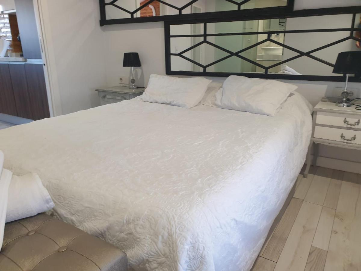 Atico Con Terraza Y Jacuzzi En El Centro Valência Exterior foto